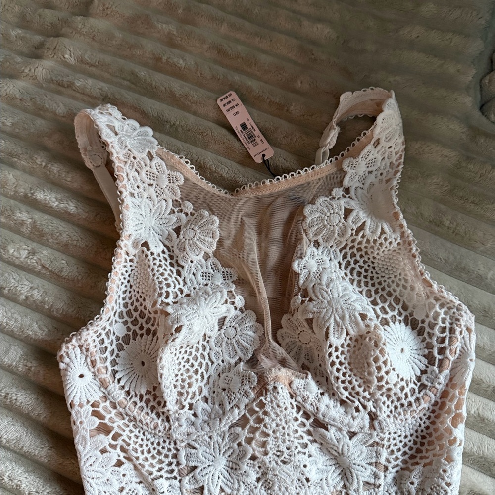 VS Floral lace bralette